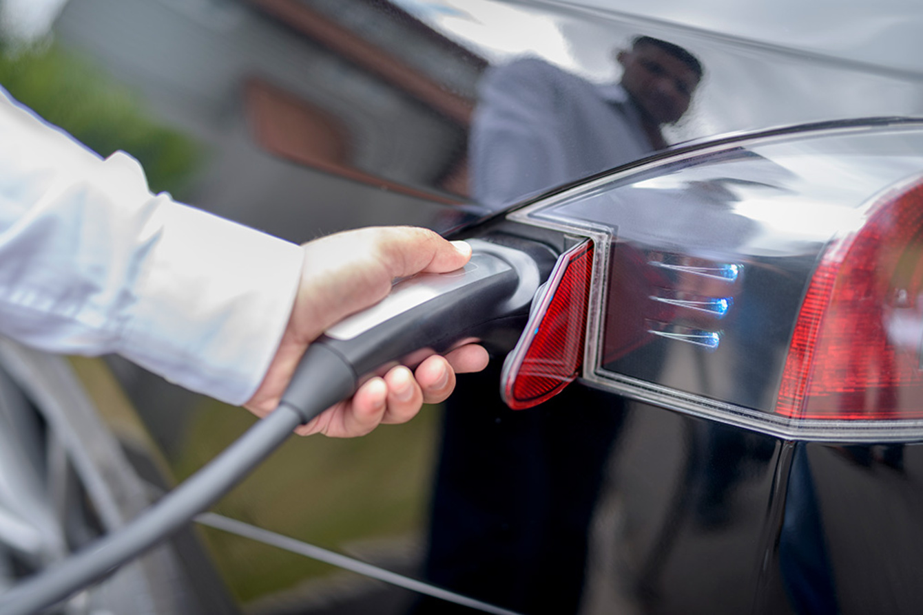 Elektro­mobilität bei Ilir Bekiri & Arlind Bekiri Bekiri Elektrotechnik GbR in Bayerisch Gmain